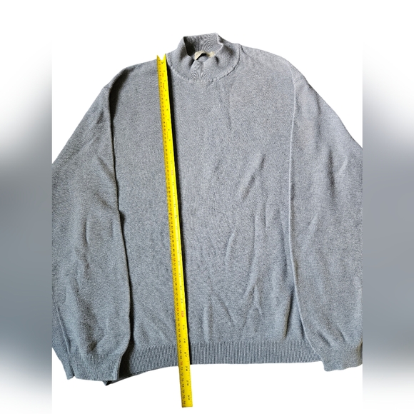 Vintage Retreat Gray Men's Sweater - Picture 2 of 5